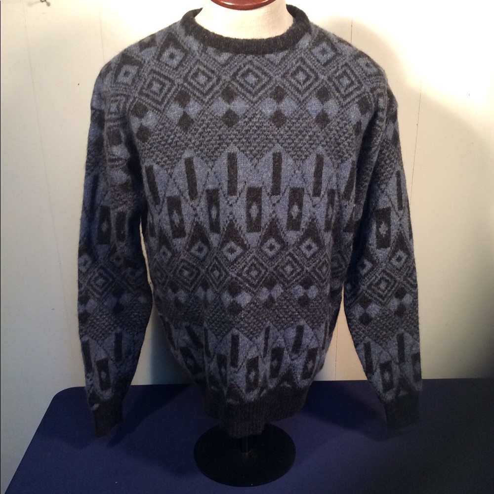 US Umberto black and blue virgin wool shetland crewneck sweater women’s size XLT